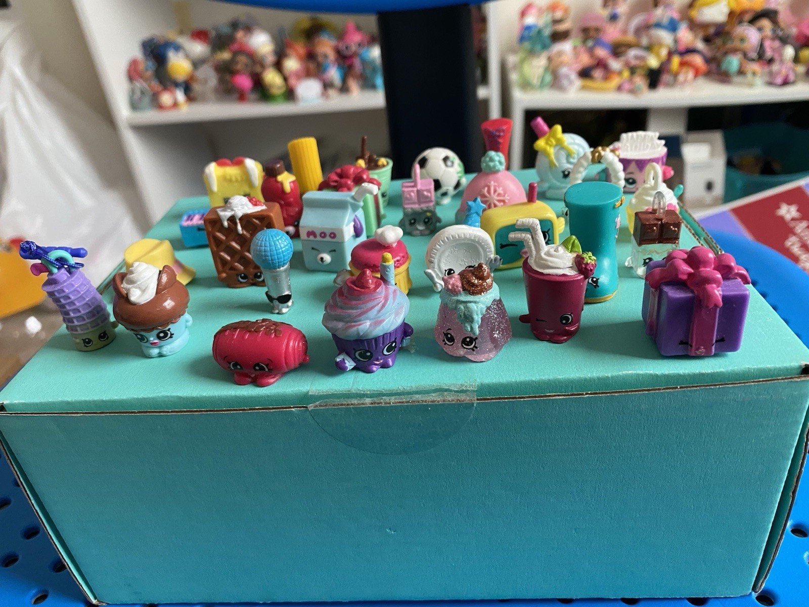 Shopkins 30 Different Pieces