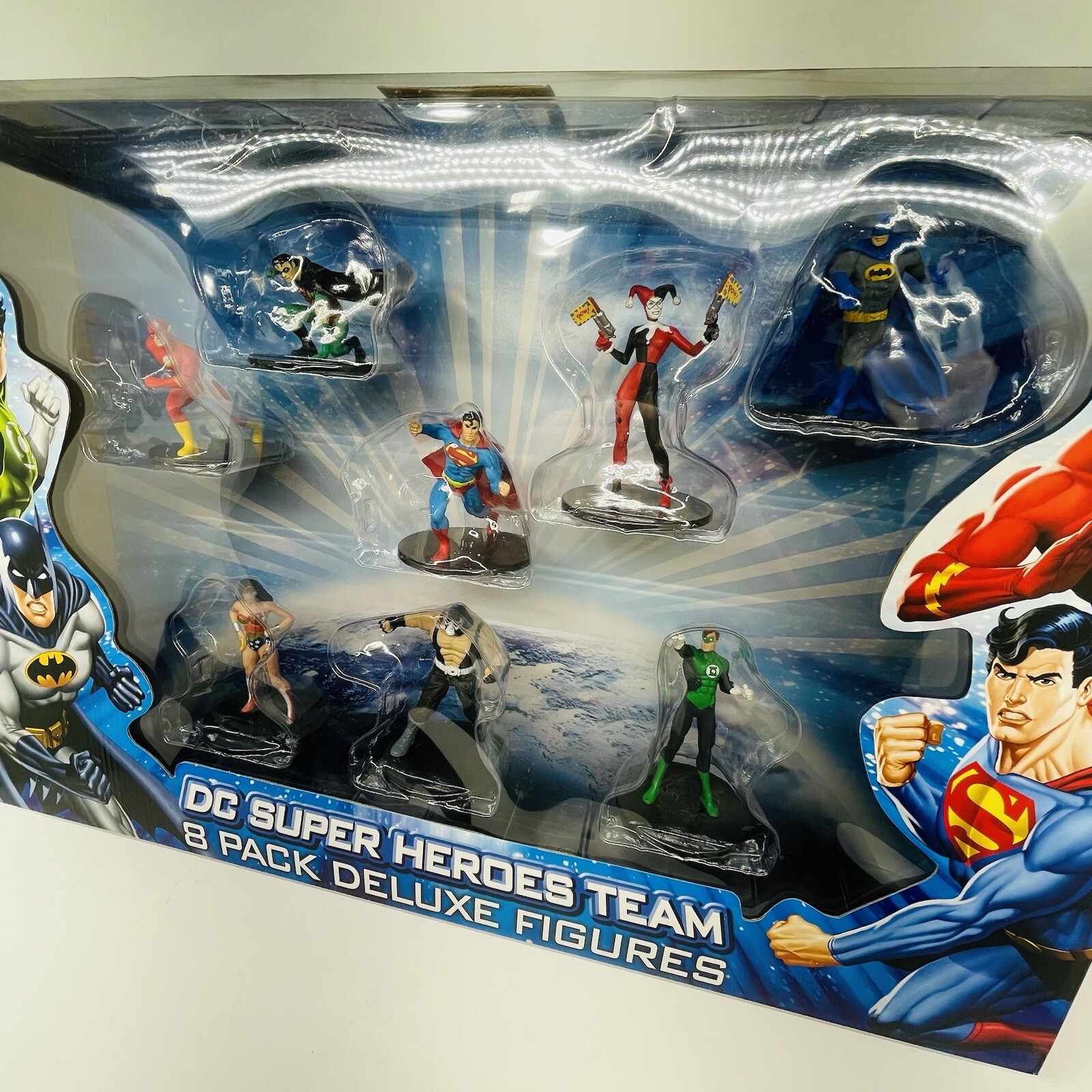 DC SUPER HEROES TEAM 8 Pack 4&Prime; Mini Figures BATMAN SUPERMAN WONDER WOMAN FLASH