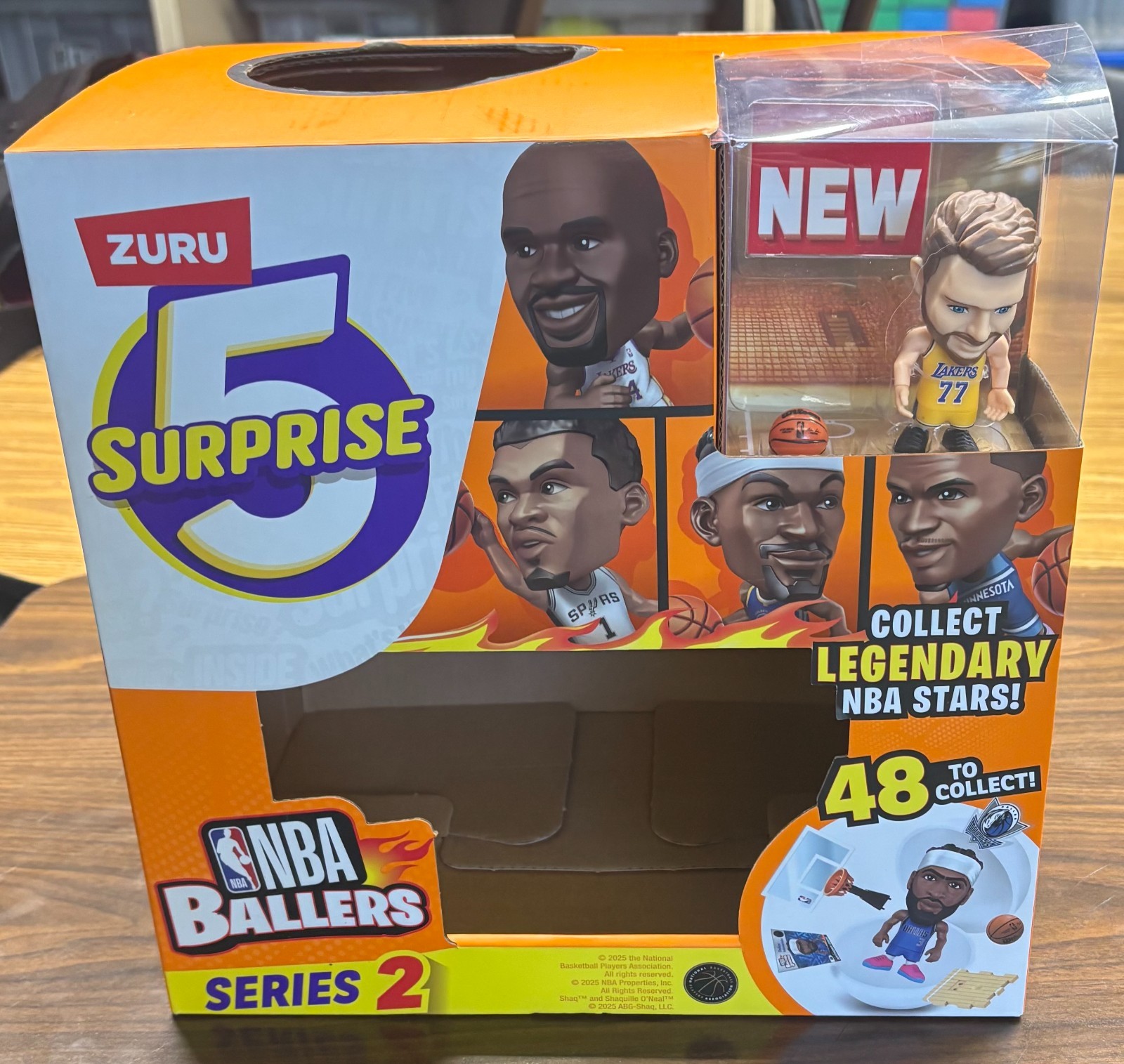 Store Display Zuru NBA Ballers Series 2 Luca Doncic – Lakers Home – Retail Box