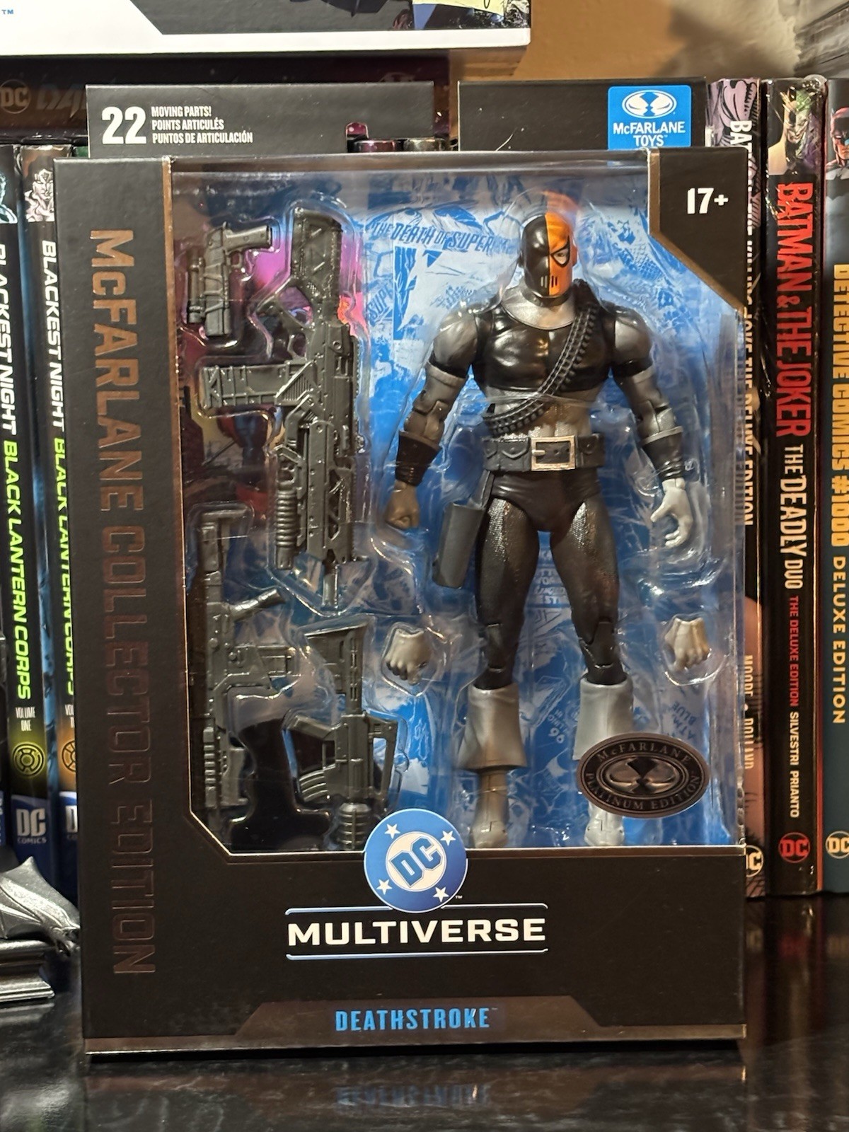 McFarlane DC Multiverse Deathstroke Collector Edition/Platinum. New