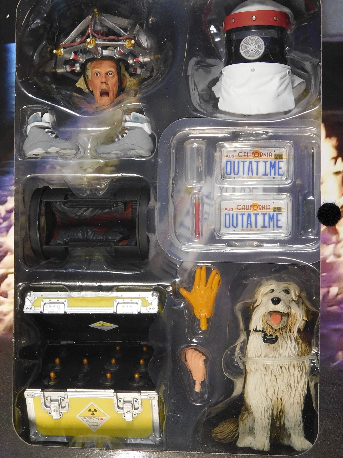 BACK TO THE FUTURE 35TH FIGURE ACCESSORY SET NECA RARE