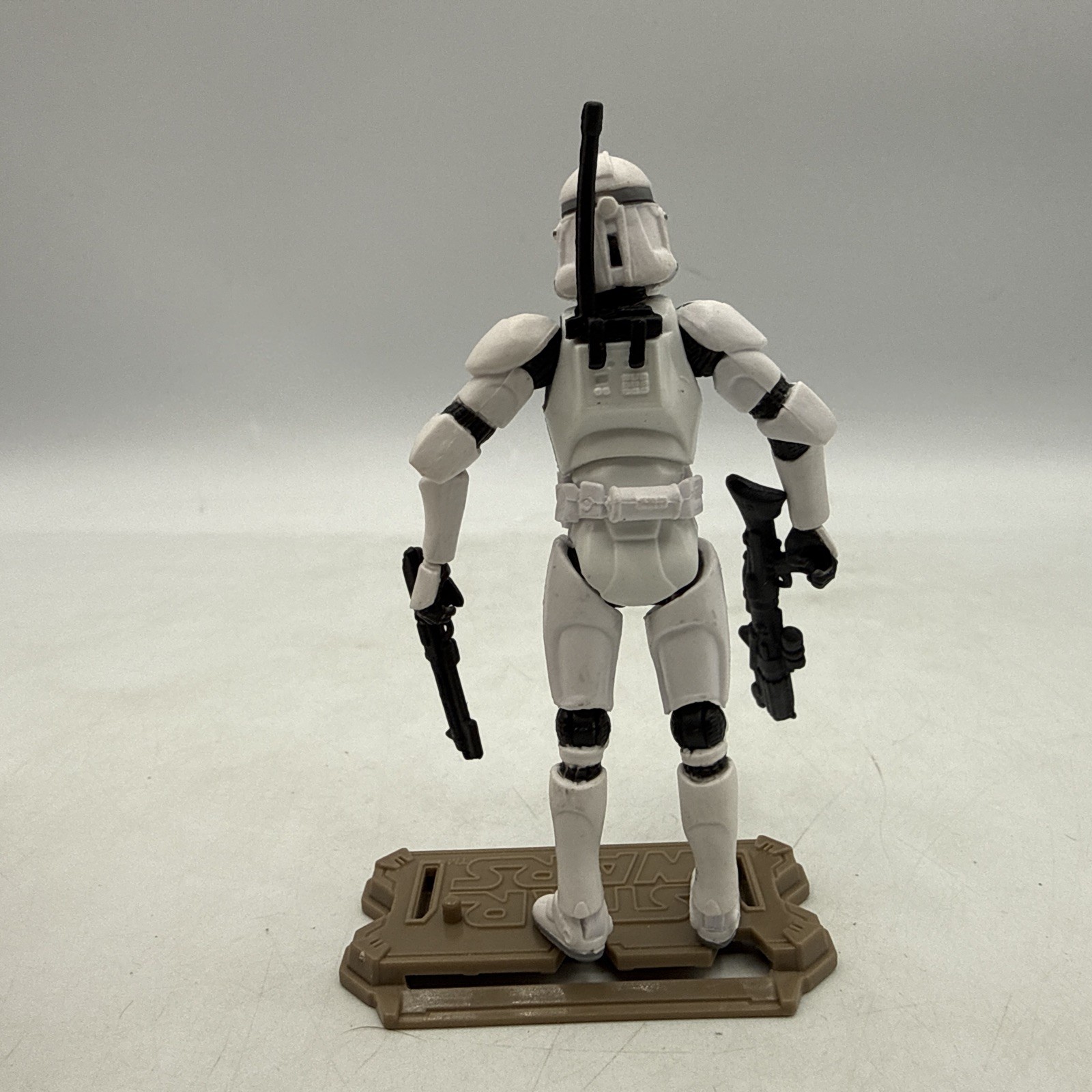 Star Wars Republic Plain White Clone Trooper 3.75&Prime; Loose Action Figure W/ Stand