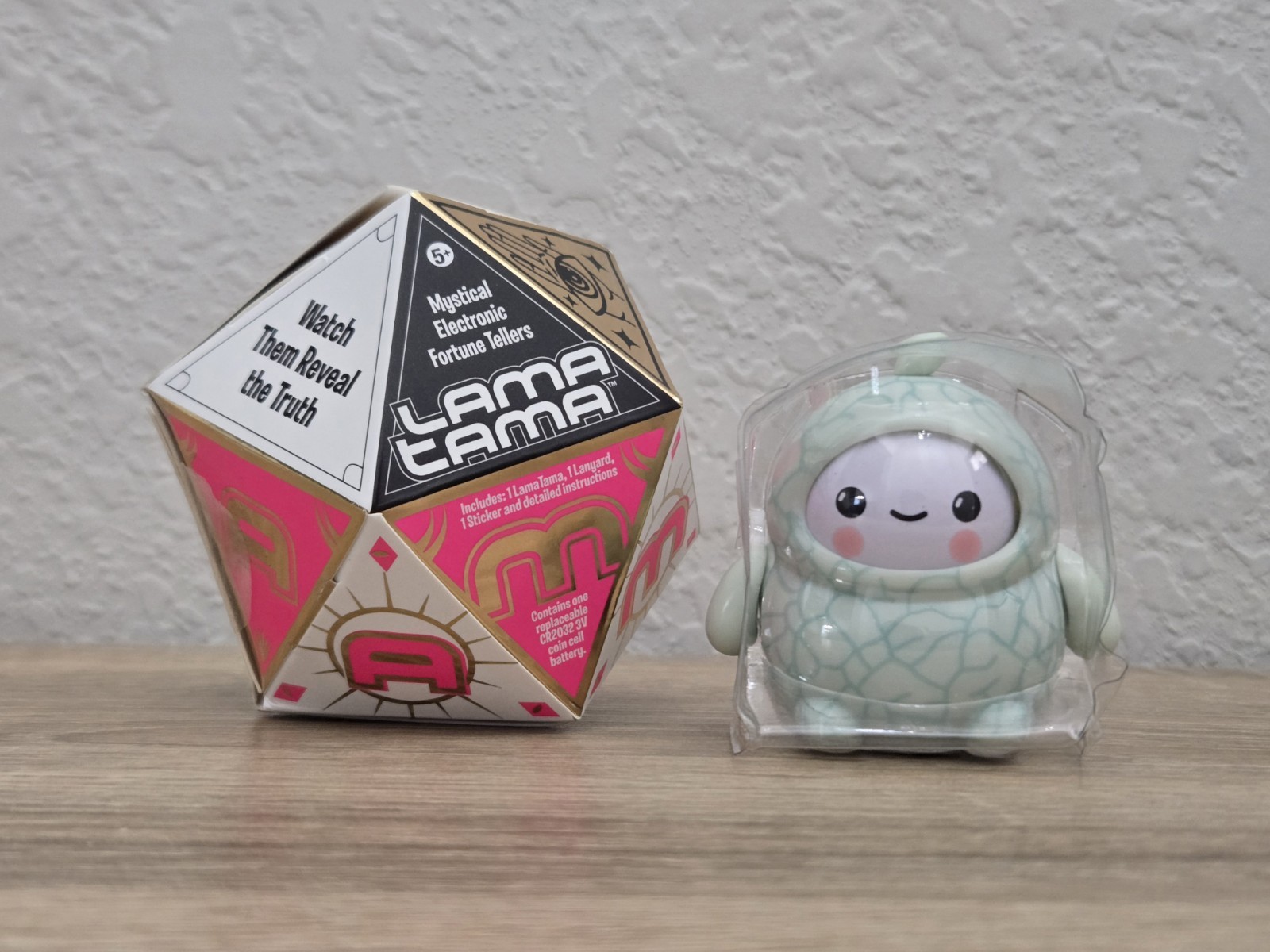 LamaTama SLETE S2 #23 Mystical Electronic Fortune Tellers Interactive Toy (READ)