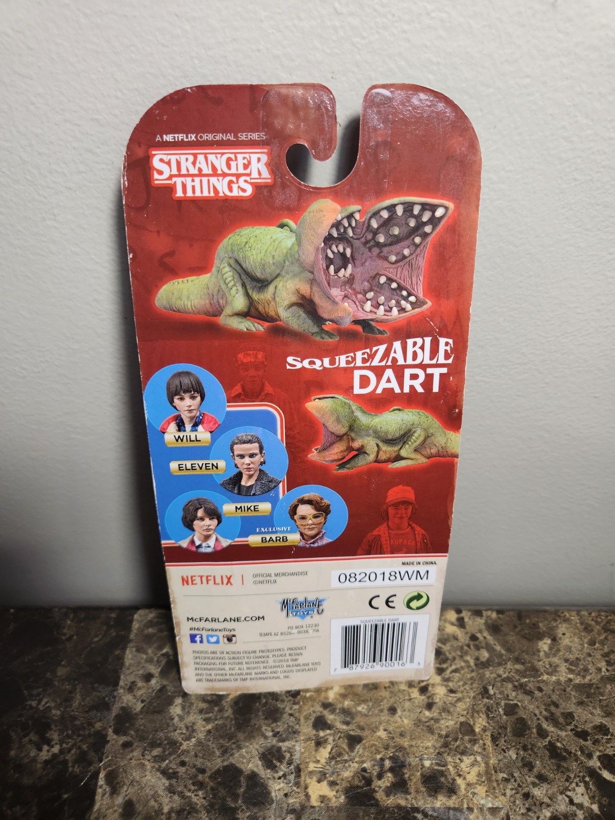 Stranger Things Squeezable Dart Toy by Netflix & McFarlane Toys Demogorgon 2018