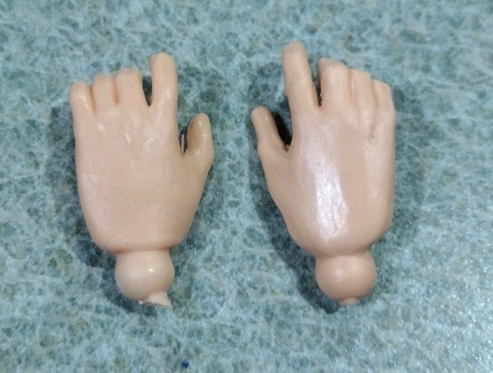 1960&rsquo;s-70&rsquo;s Marx Johnny West Jane West Pair of Hands Nice Cond