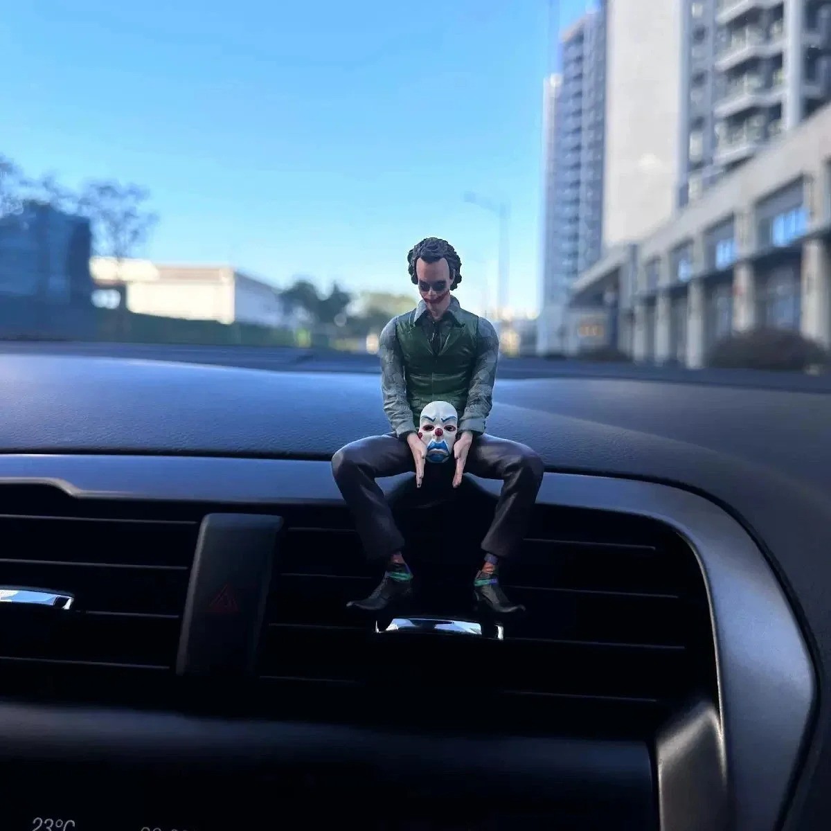 Joker Heath Ledger Figure Car Dashboard Ornament Collectible Action Statue