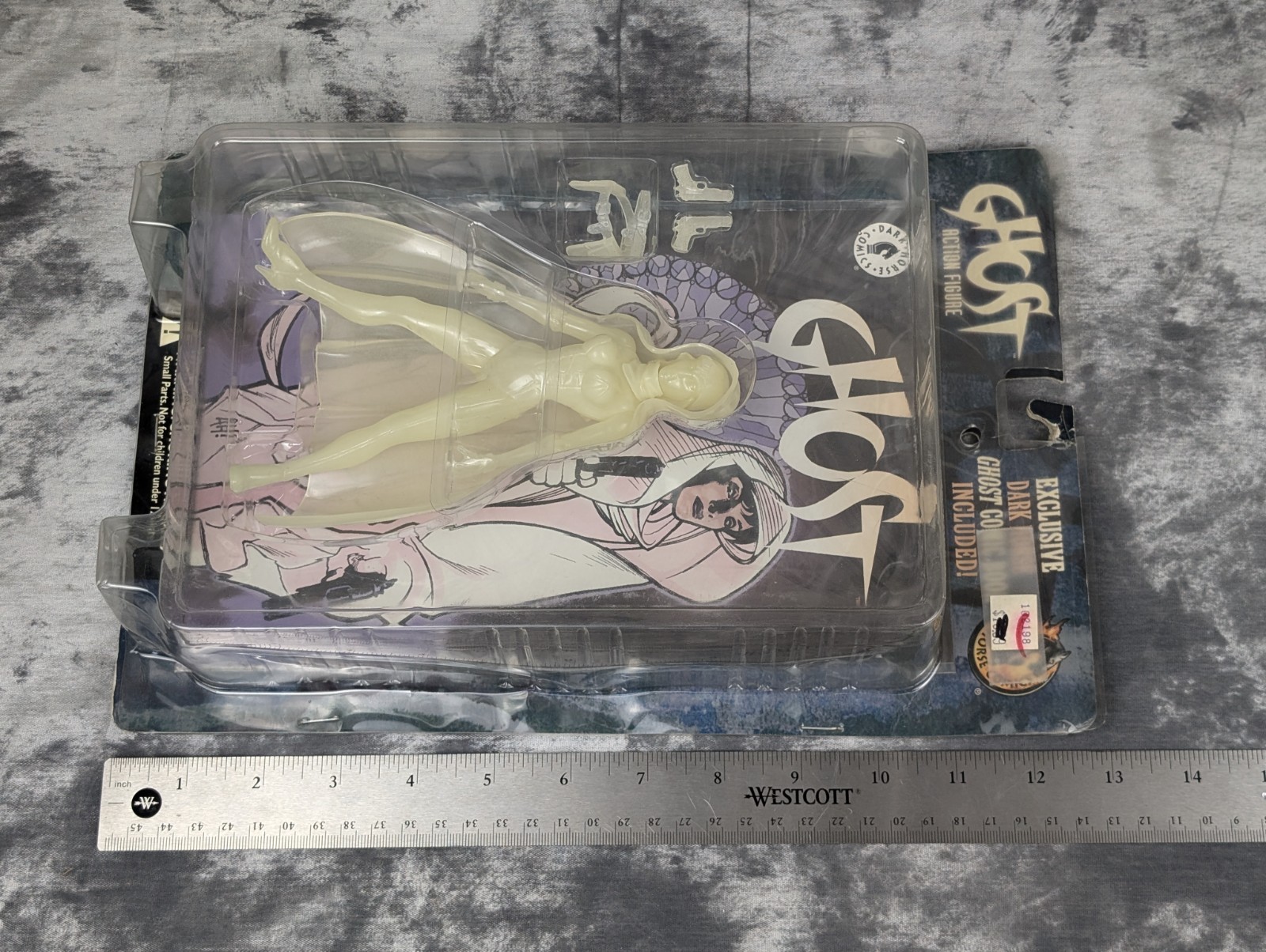 Dark Horse Comics Ghost Action Figure Glow in the Dark Version 1998 + Comic NIP