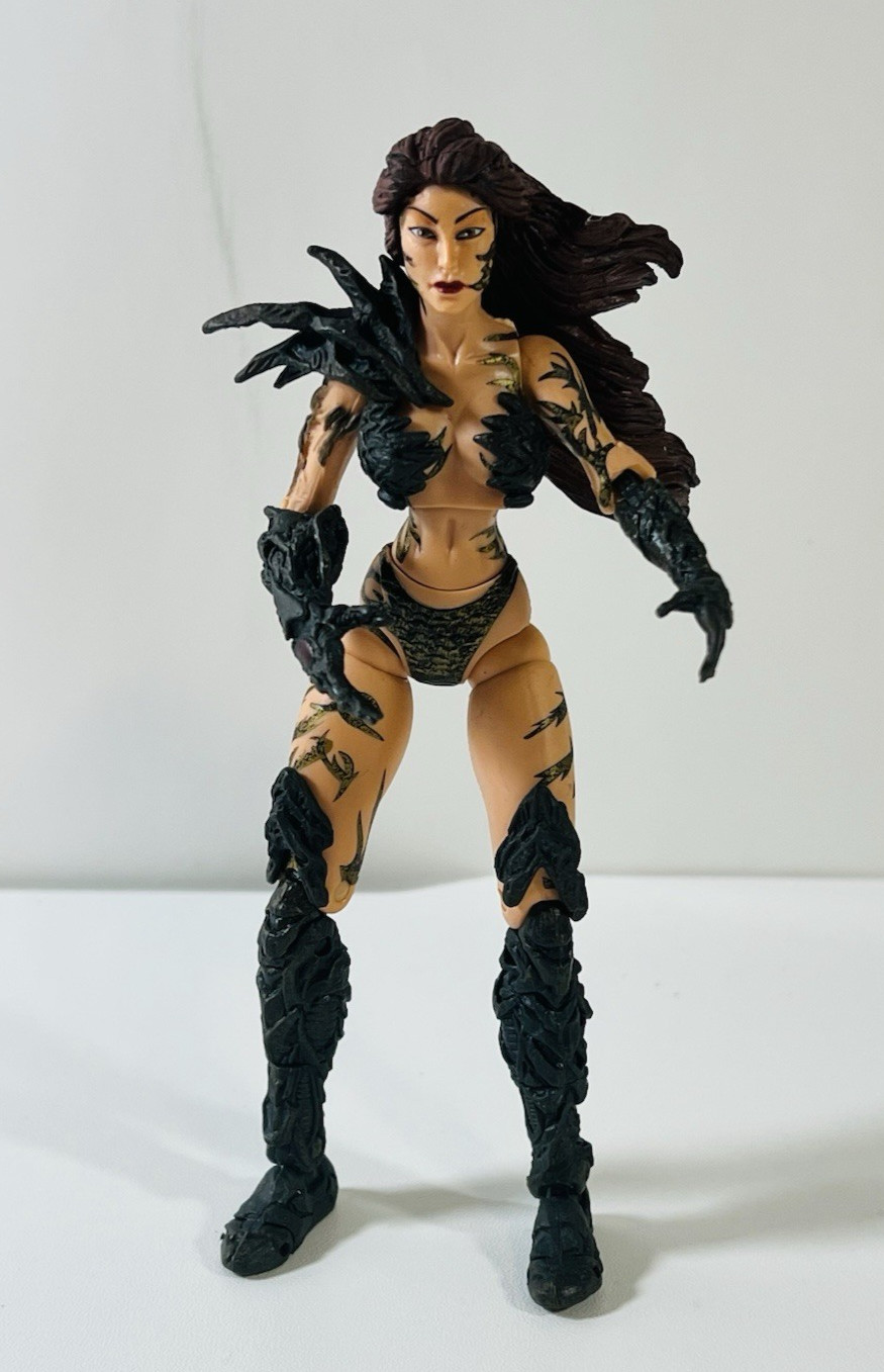 LENGENDARY HEROES WITCHBLADE 6&Prime; TOYBIZ 2007 – LOOSE – AS SHOWN