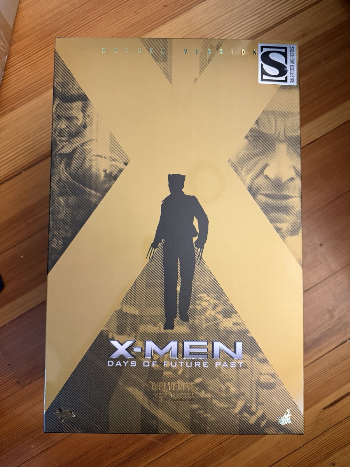 Hot Toys MMS660 1/6 Wolverine 1973 Version Special Edition Deluxe Set – Read