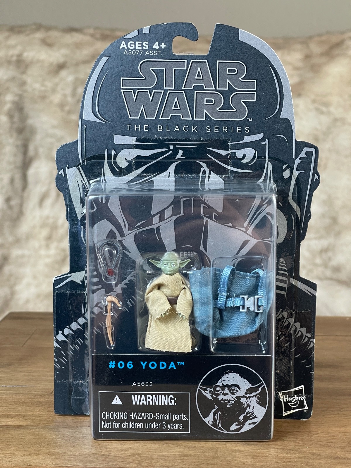 Star Wars Black Series #06 Yoda 3.75 Inch Figure 2014 (Blue Card)