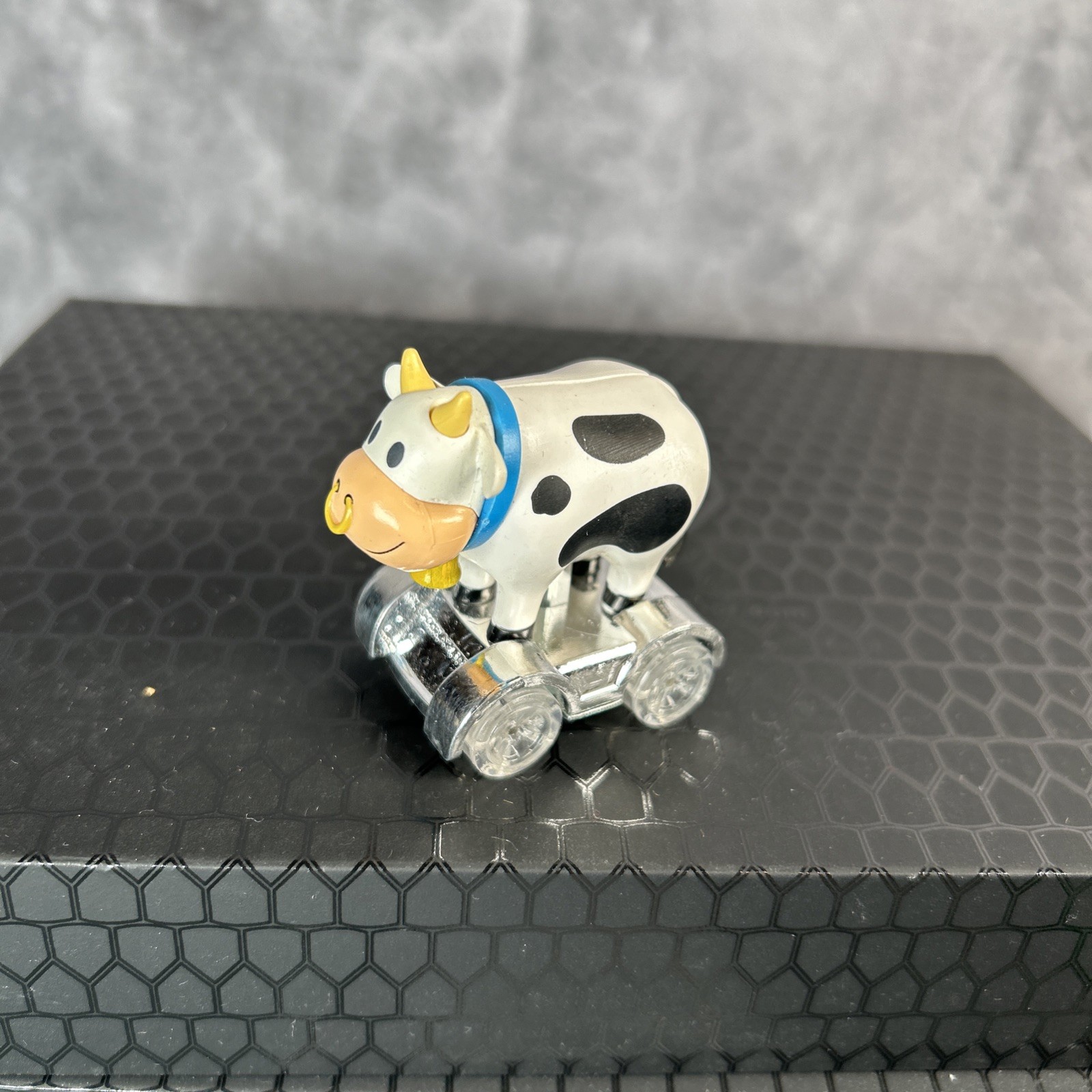 Moo Cow Mario Kart Hot Wheels Mystery Blind Box Series 2 Nintendo 1:64 Car