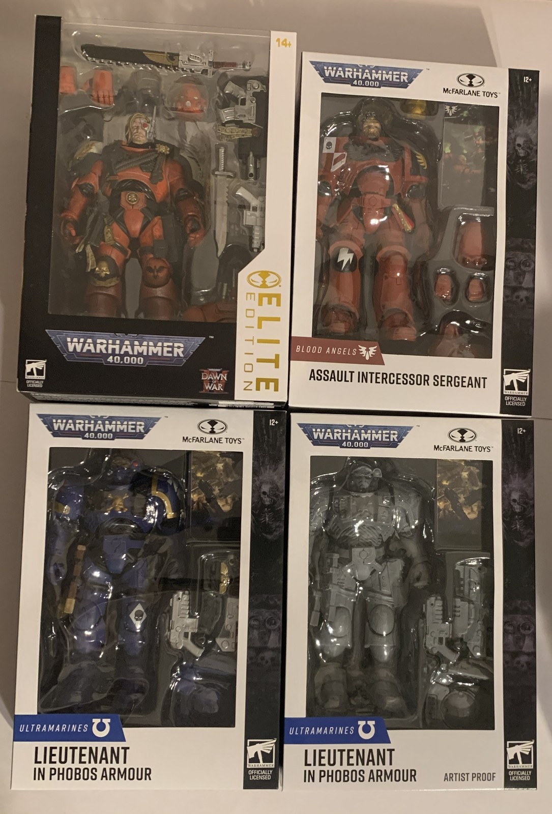 4x McFarlane Warhammer 40,000: Captain Cyrus Elite, Blood Angel, Ultra Marines