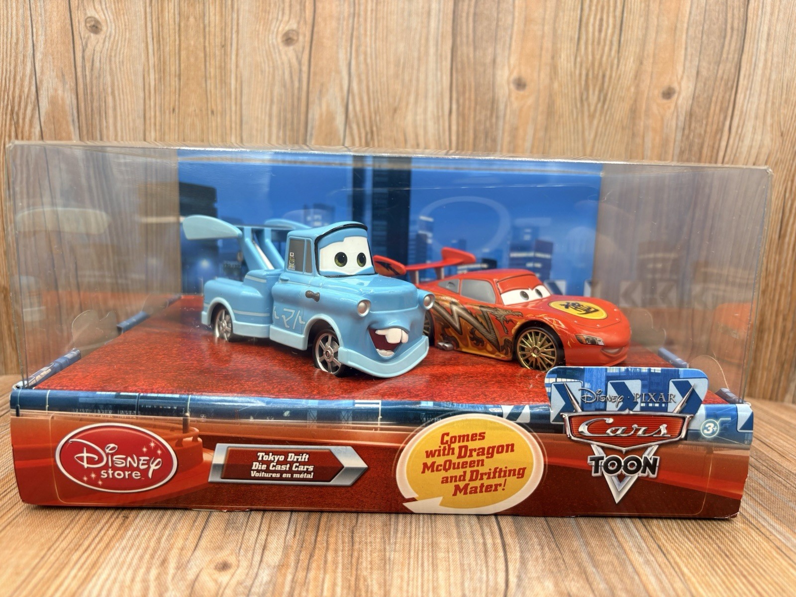 Disney Store Pixar Cars Toon Tokyo Drift Dragon McQueen Drift Mater 1:43