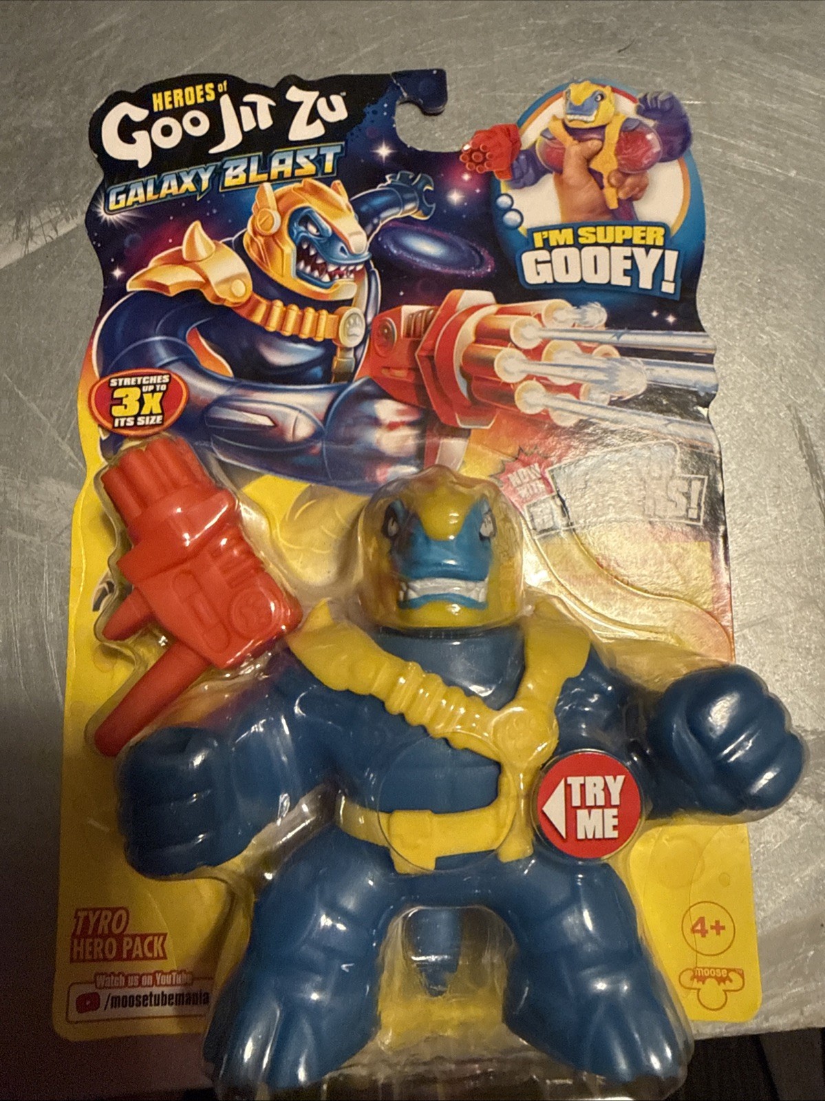 Heroes of Goo Jit Zu Galaxy Blast Tyro Action Figure Hero Pack With Blaster New