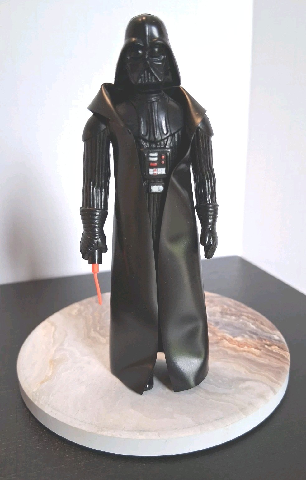1977 Vintage Star Wars Darth Vader Figure Original HK Letter « D » on Hilt *NM*