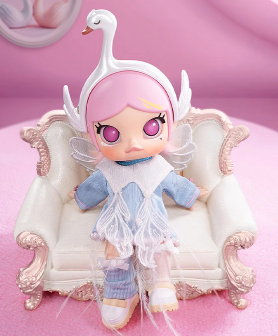 Original Molly Transforms Swan Active Doll Figure Art Toy Gift Hot Sealed