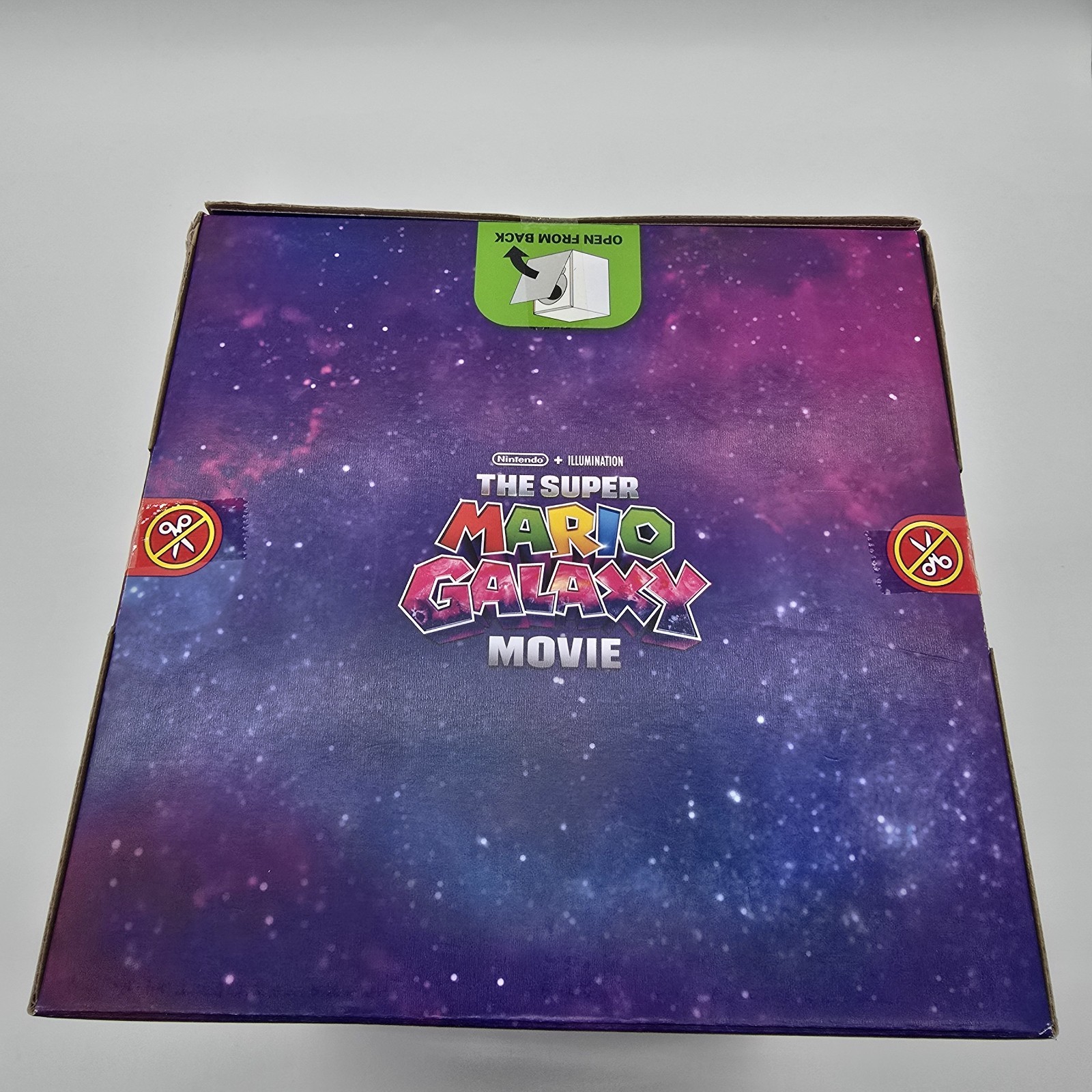 Super Mario Bros Movie Hatchin&rsquo; Yoshi Hatching Egg Interactive Figure NEW