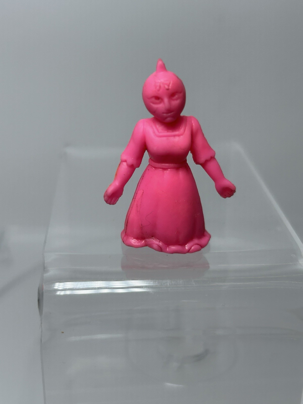 M.U.S.C.L.E Figure Kinnikuman #128 Queen Sayuri Kinkeshi- Bandai Japan