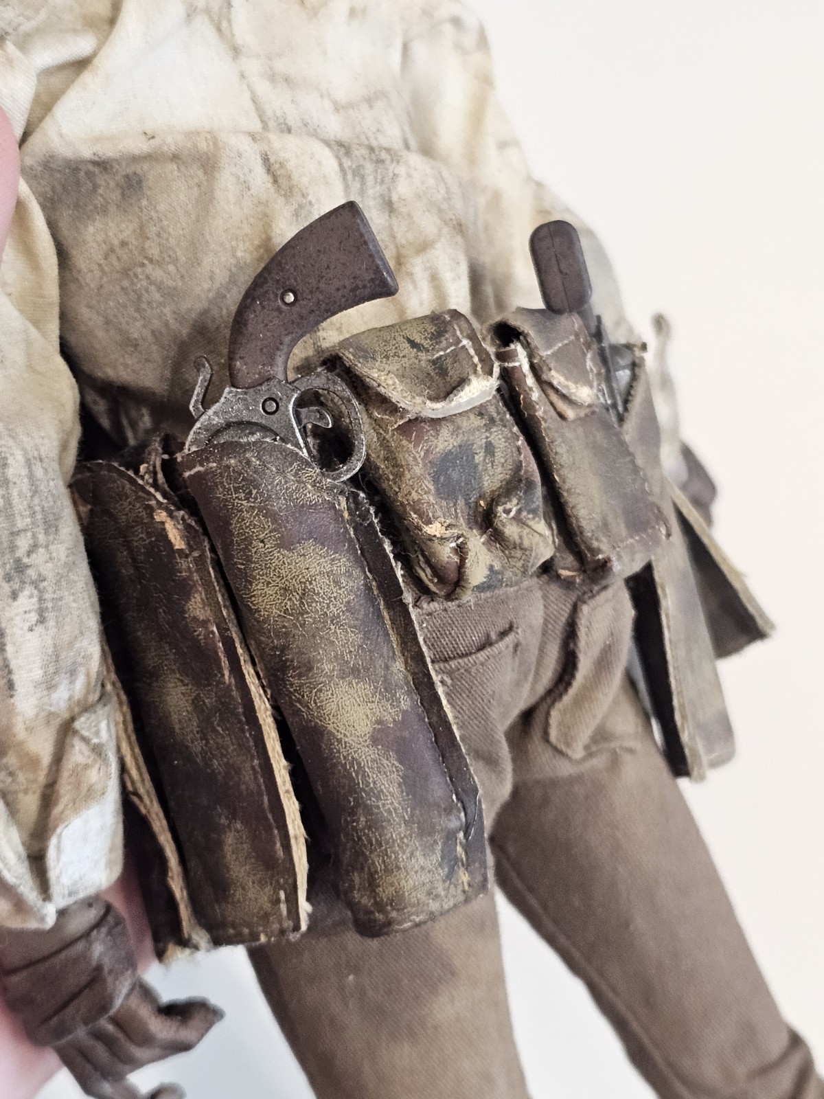 ThreeA Blind Cowboy Action Figure With Clothes Extra Hand Western Brown Red