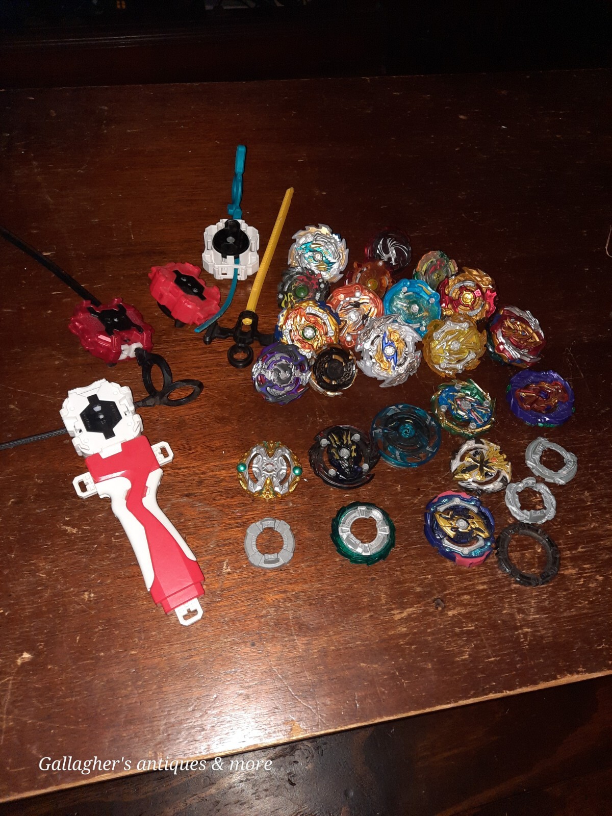 BEYBLADE LOT Launchers Spinners Metal and Plastic