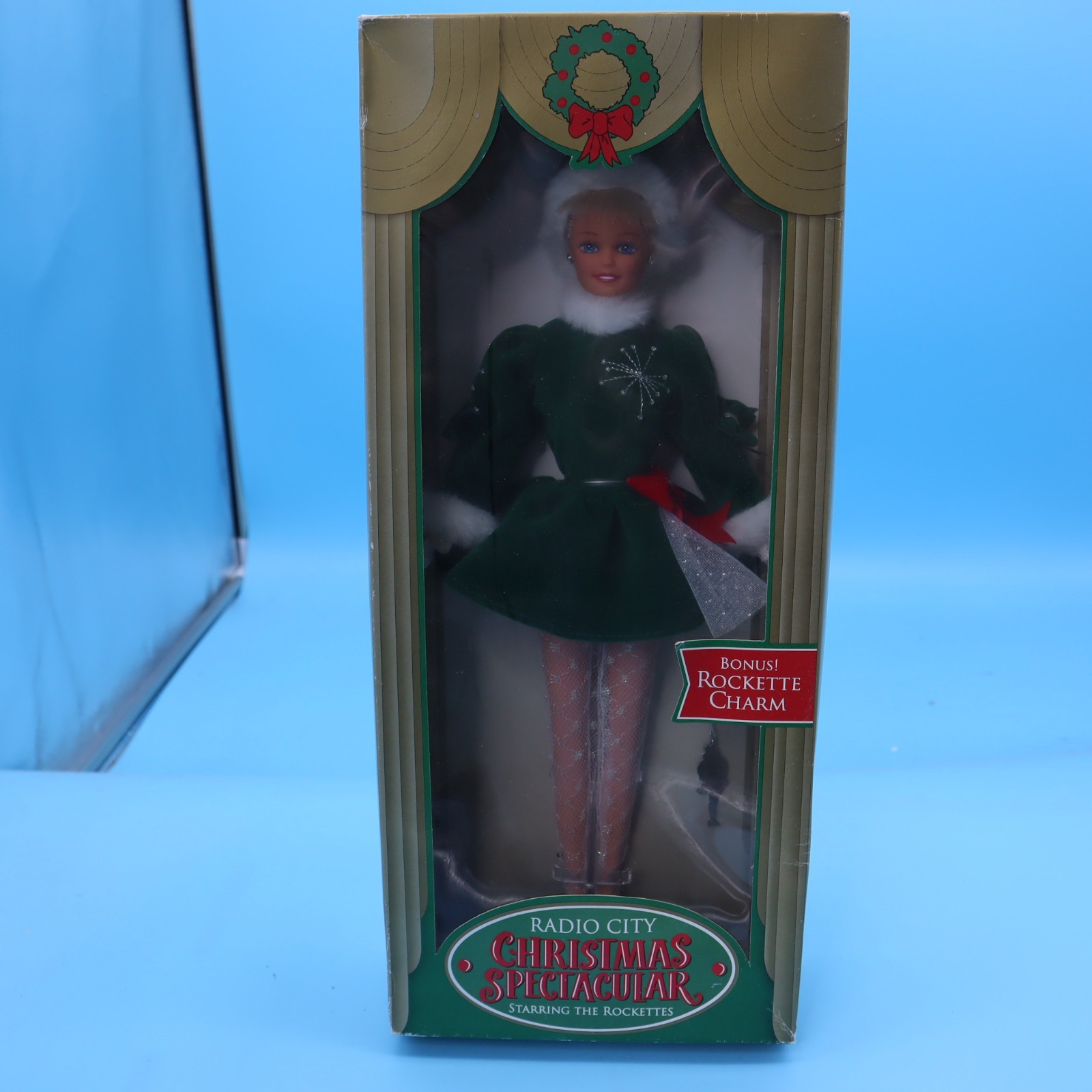 NYC Radio City Rockettes Green Christmas Holly Dress Collector Doll NEW IN BOX