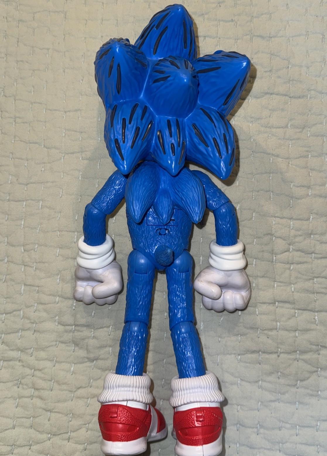 Sonic the Hedgehog Fully Jointed Blue Plastic Action Figure Collectible Toy