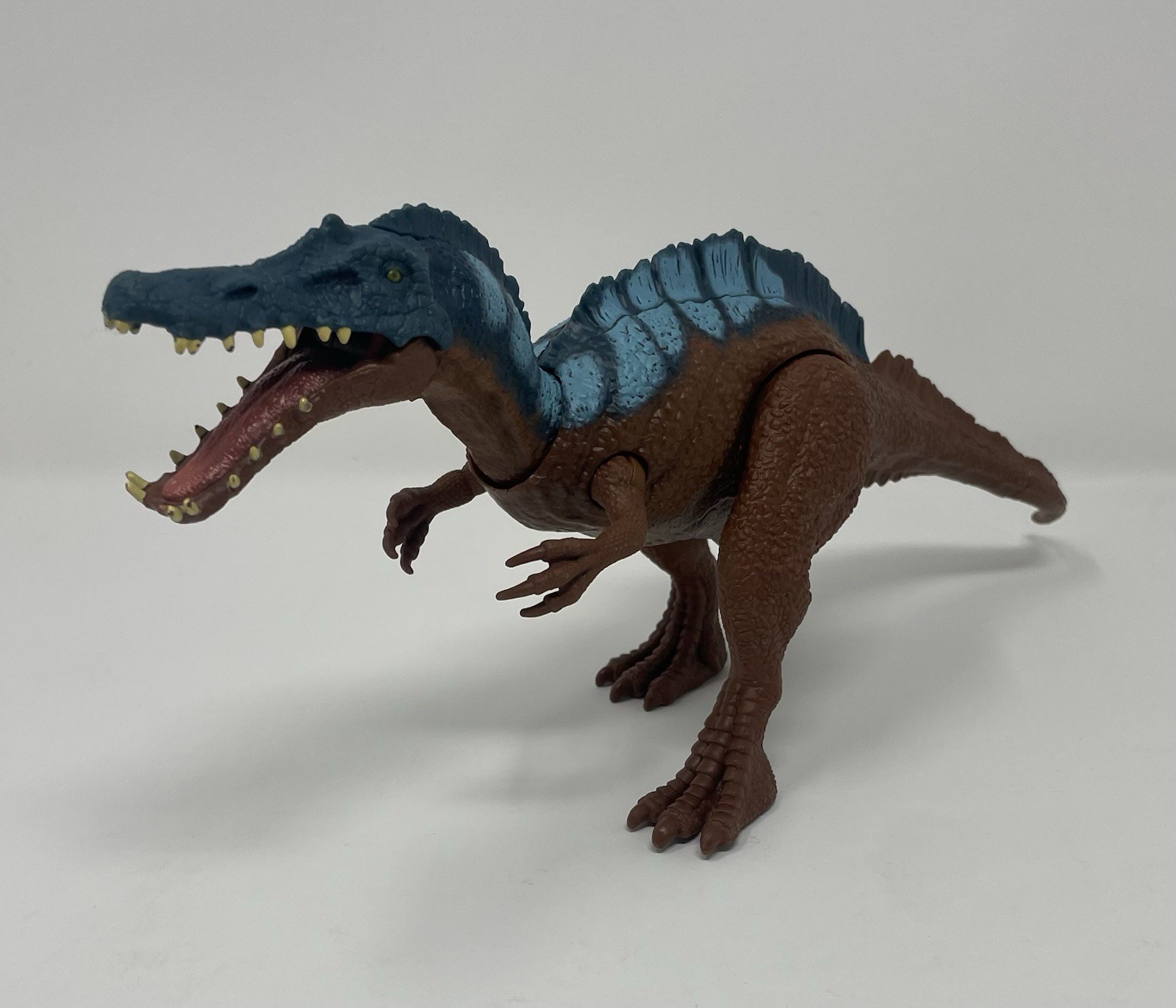 2019 Jurassic World Irritator Dinosaur Sound Strike Action Figure Need Batteries