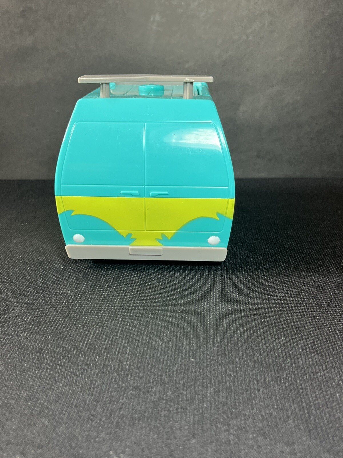 Scooby-Doo Van MYSTERY MACHINE w/ Convertible Wings Shaggy & Fred