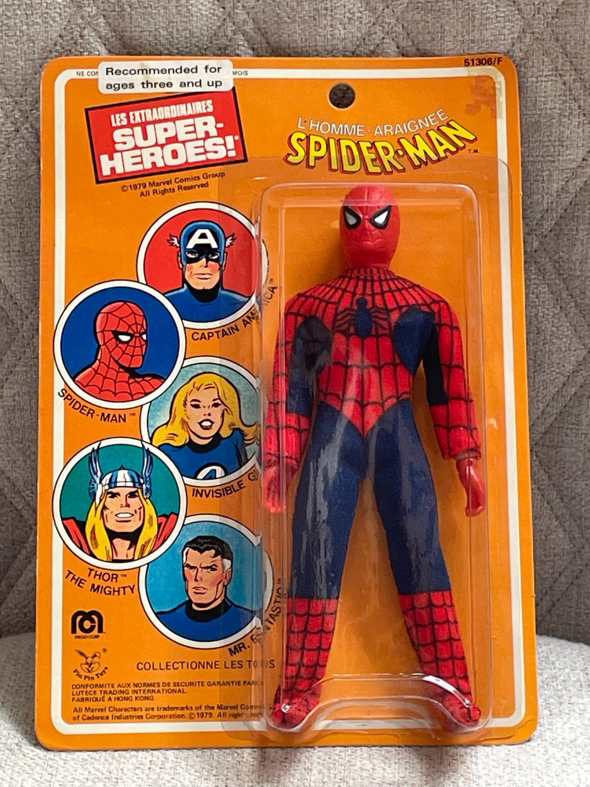 VINTAGE 1979 MEGO PIN PIN TOYS 8&Prime; SPIDERMAN ACTION FIGURE NEW ON CARD NEAR MINT