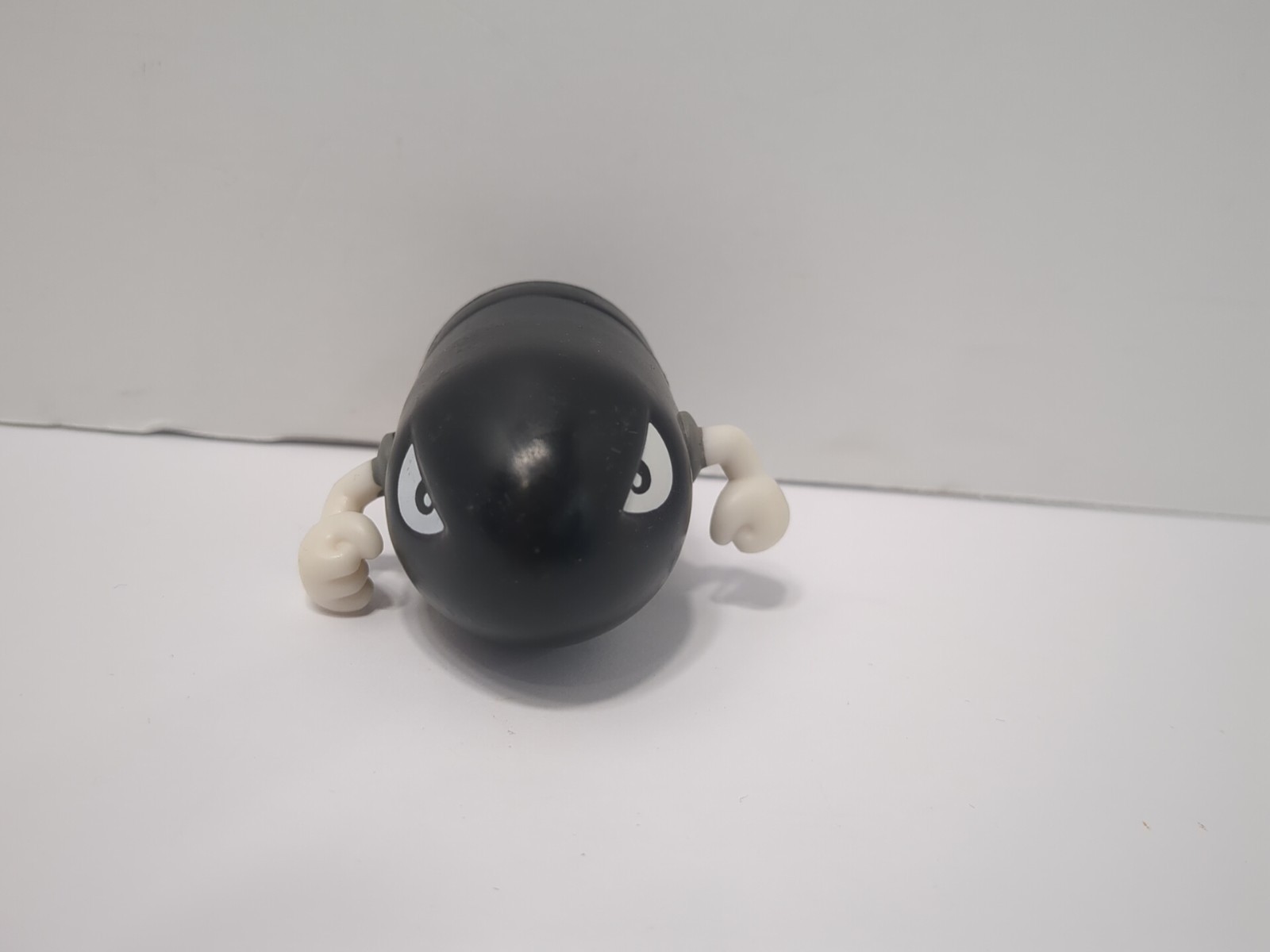 Super Mario Bullet Bill 2.5&Prime; Scale Series Action Figure Nintendo Jakks Pre-owned