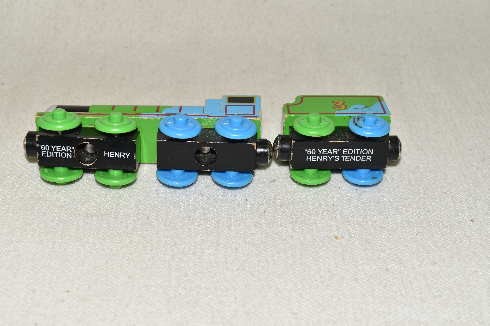Thomas & Friends HENRY « 60 Year Edition » Engine Limited Anniversary Release RARE