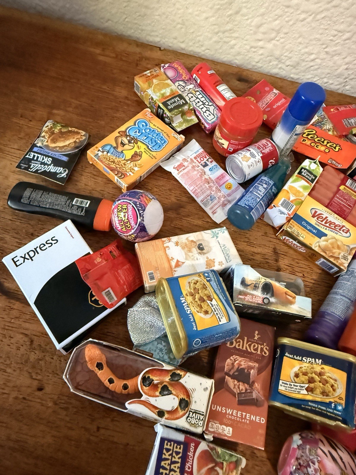 Mini Brands Zuru Bundle more than 60!