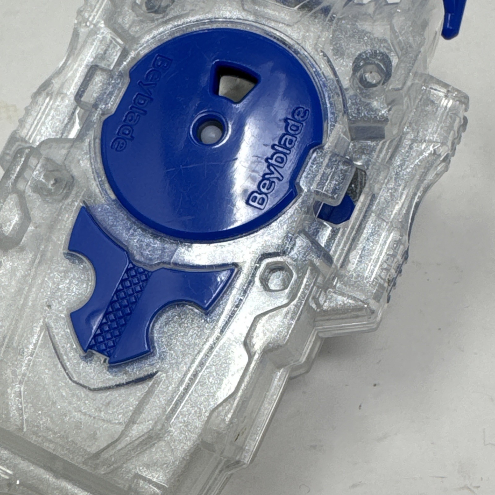 TAKARA TOMY LEFT SPIN BeyLauncher L Beyblade BURST String Launcher B-99
