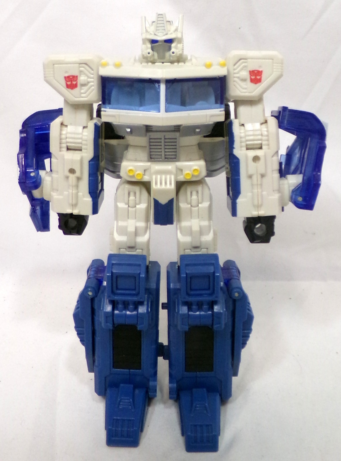 Transformers Battle for Autobot City Ultra Magnus Classics Voyager Target Hasbro