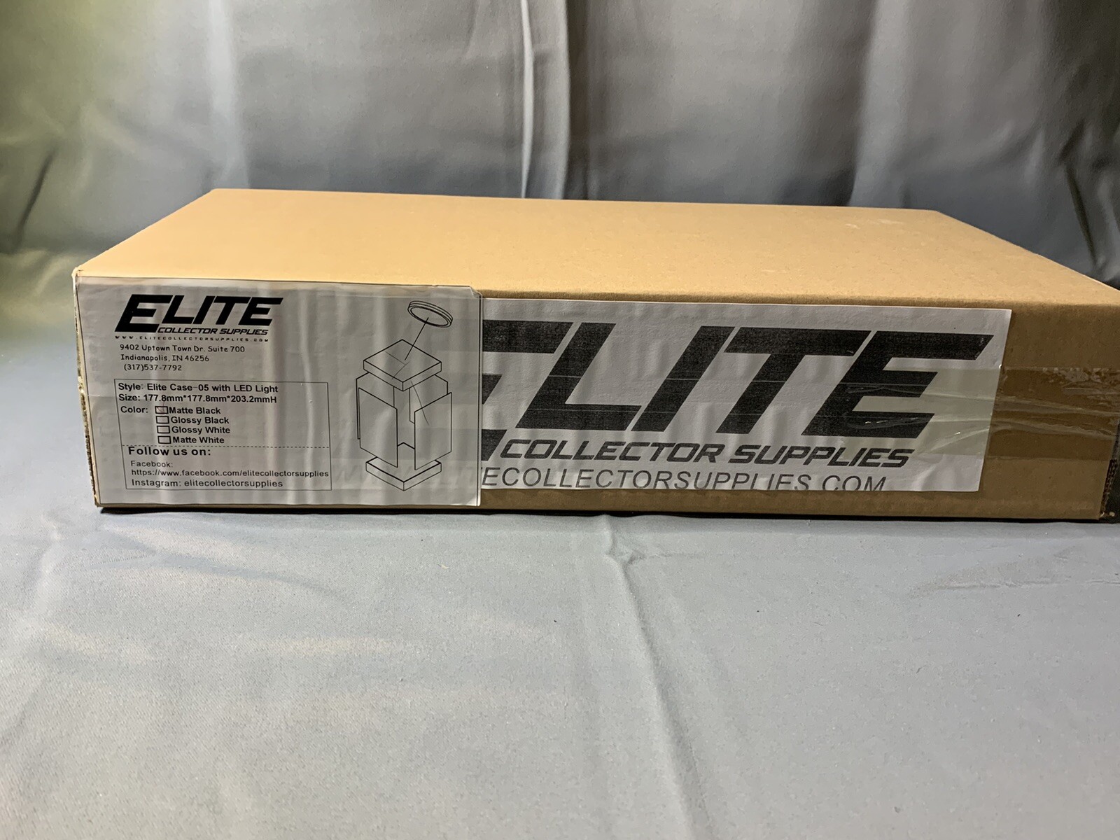Elite Display Case With Led Light For Action Figures And Collectibles E-05