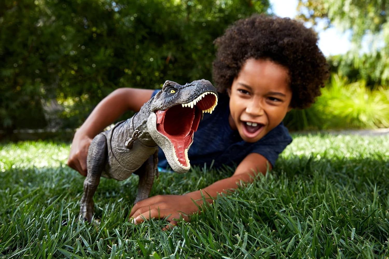 Jurassic World Dominion Thrash ‘N Devour Tyrannosaurus T Rex Action Figure Toy w