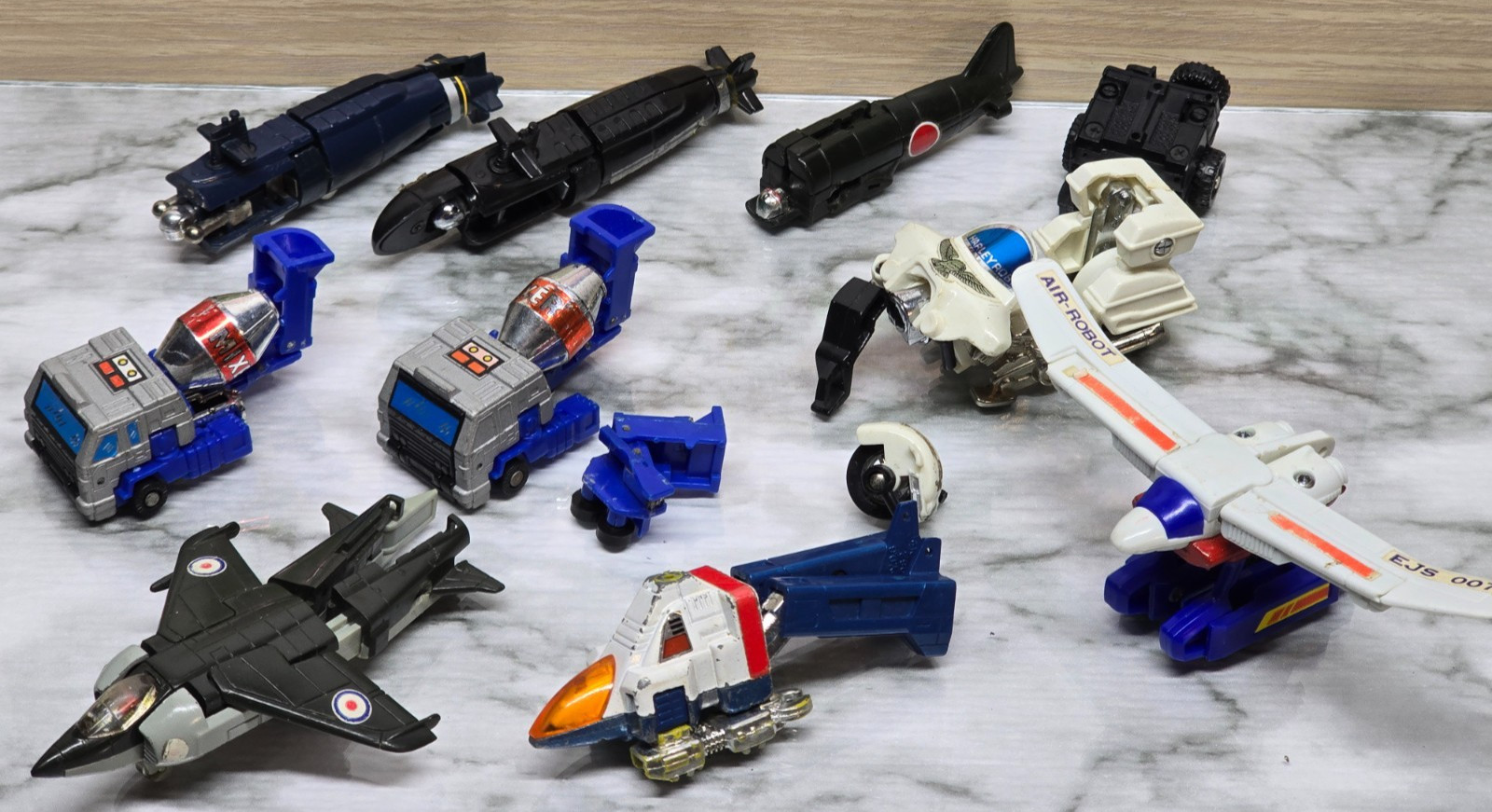 Assorted Bandai Gobots Action Figure Transformer Toy Lot / Replacement Repair