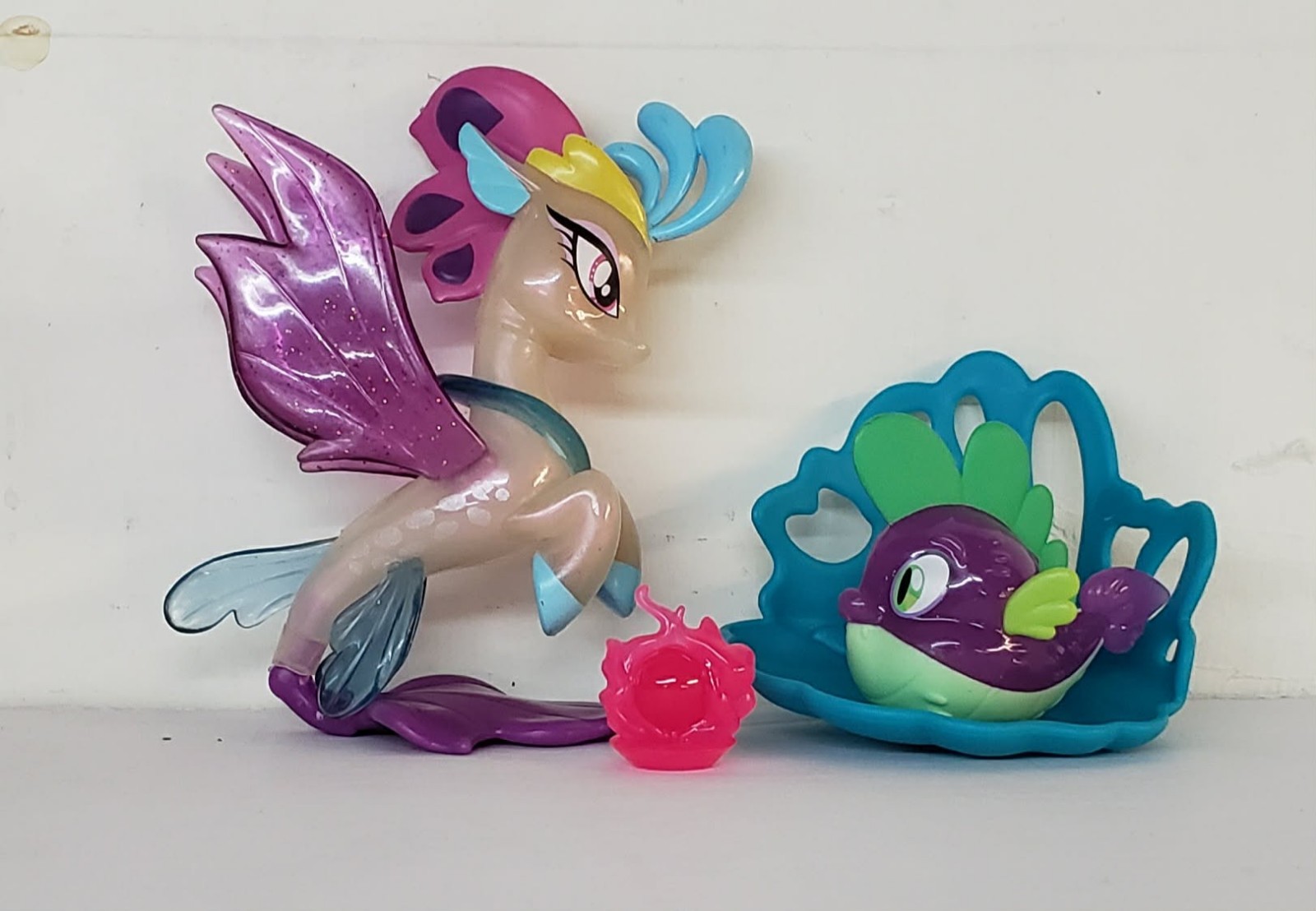 My Little Pony QUEEN NOVO & SPIKE Pufferfish Seaquestria Pearl of Transformation