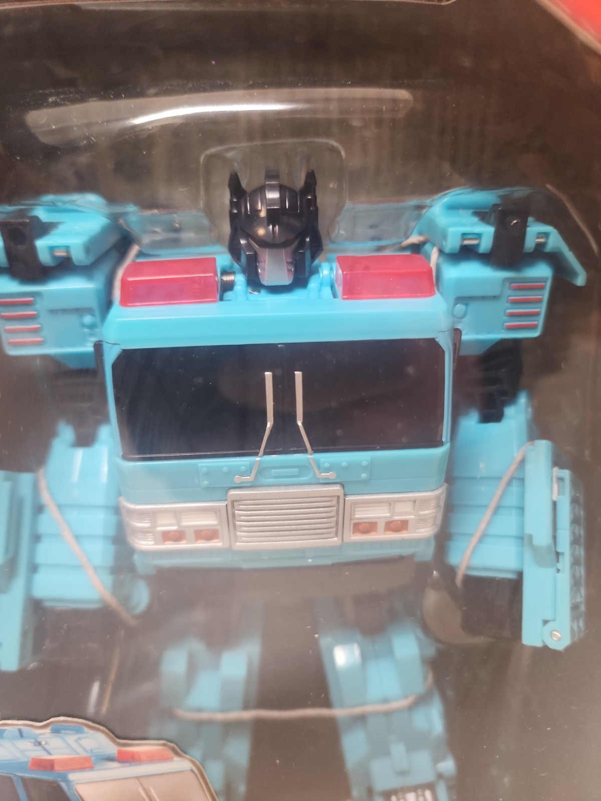 Hasbro Transformers Generations Protectobot Hot Spot Factory Sealed