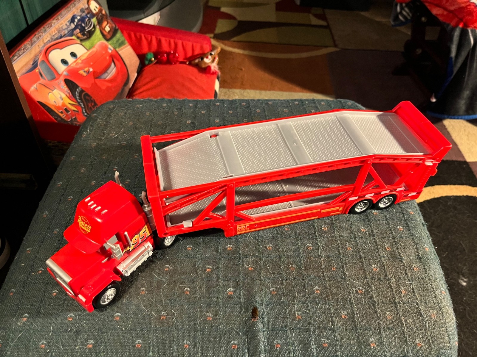 2017 DISNEY CARS MACK RUSTEZE RACING CENTER CARRIER TRANSPORTER HAULER LAUNCHER