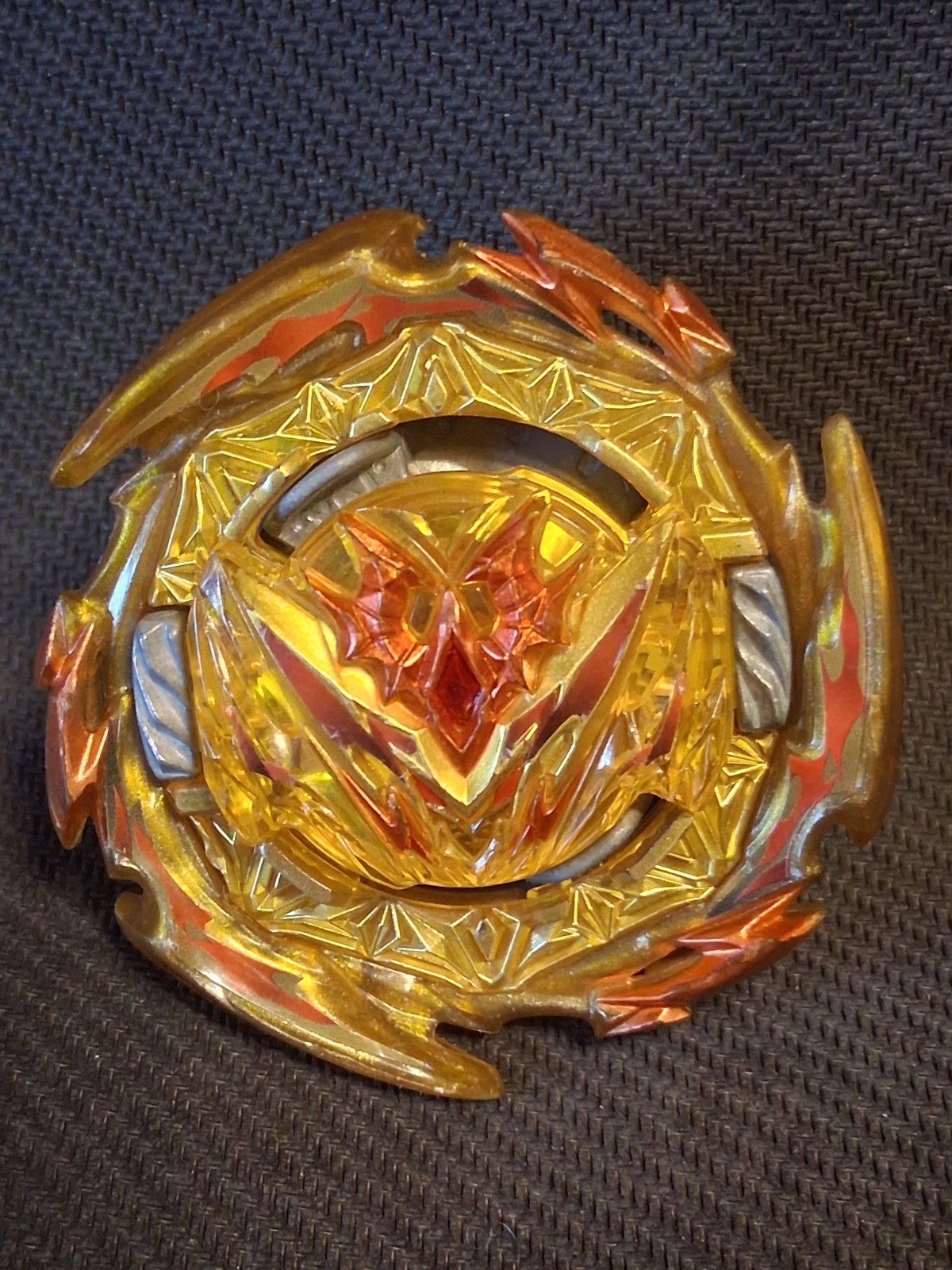 TAKARA TOMY Beyblade BURST B-190 Dynamite Belial Nexus Venture-3 (Gold Ver.)