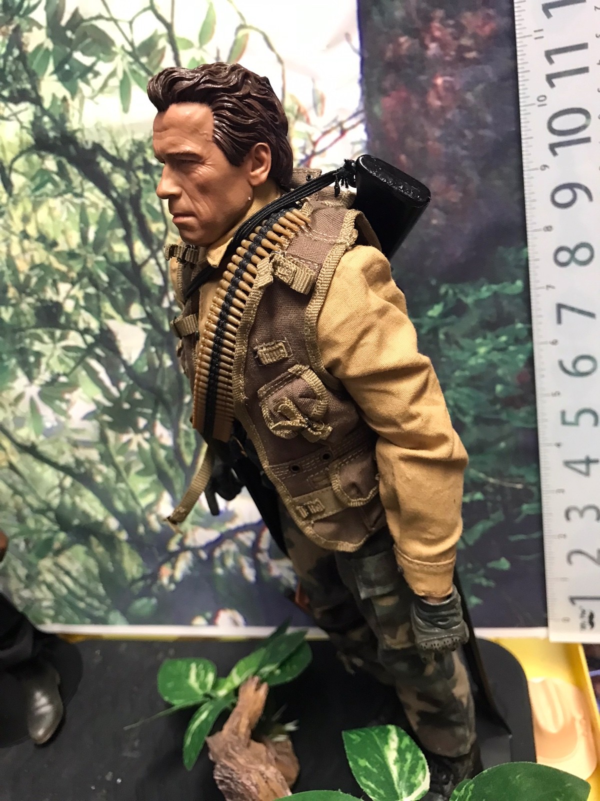 1/6 scale Arnold Schwarzenegger as &lsquo;Summer&rsquo; , The Expendables action figure