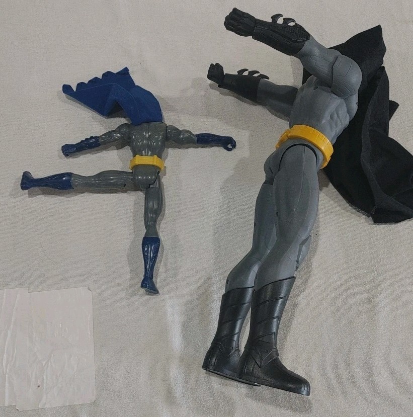 (2) Batman DC Comics Action Figures 20&Prime; 2014 Jakks Pacific & 12&Prime; Mattel