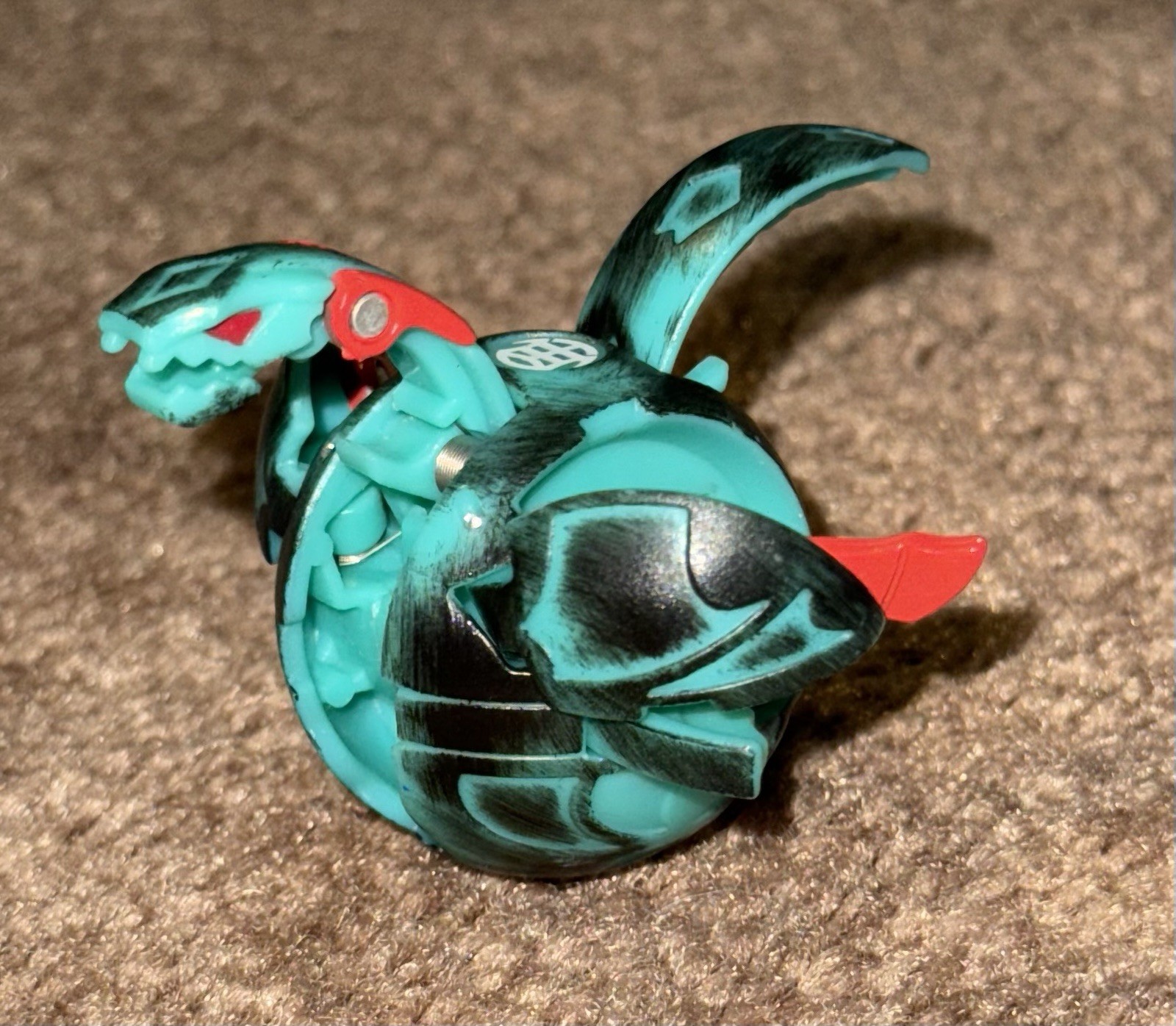 Bakugan BAKUSTEEL – ventus PYRO DRAGONOID 600G