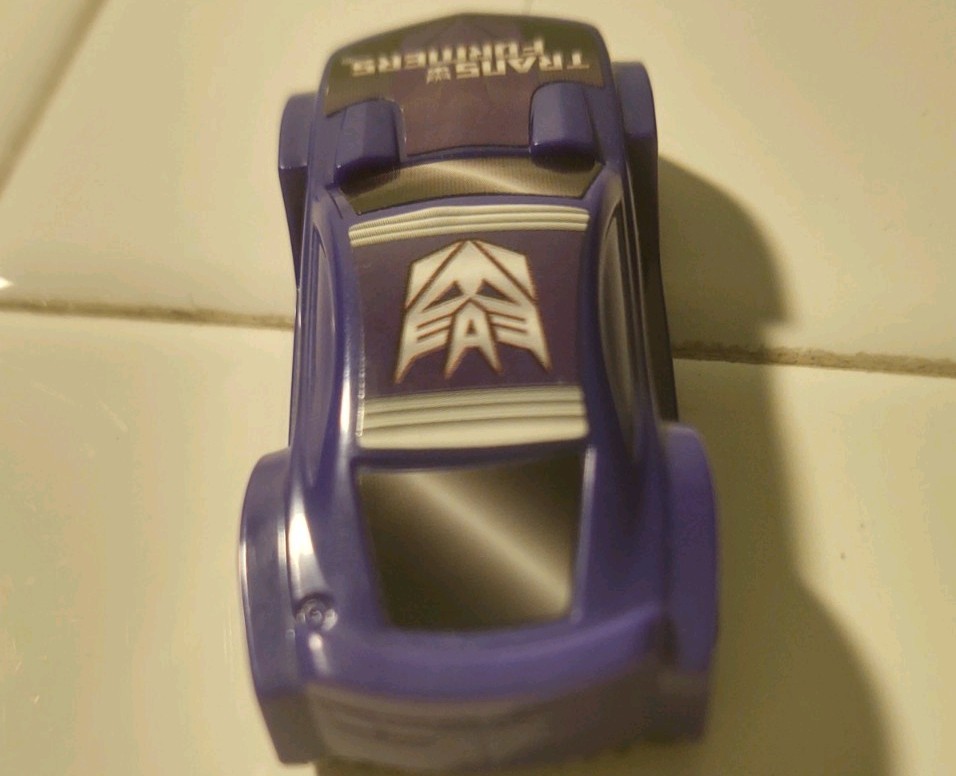 HASBRO 2011 PURPLE TRANSFORMERS LOOSE PLASTIC MODEL CAR DECEPTICON! L36