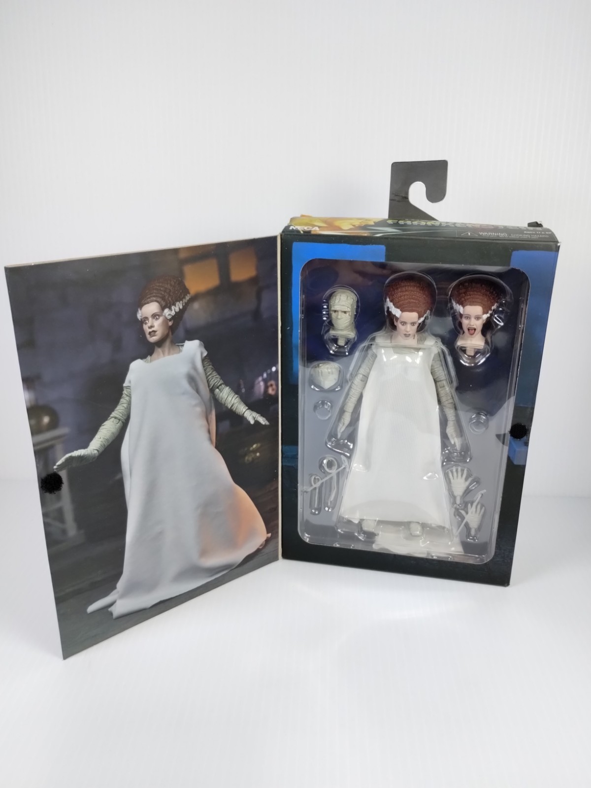 NECA Universal Monsters Ultimate ThE BRIDE OF FRANKENSTEIN Color 7&Prime; Figurine NEW