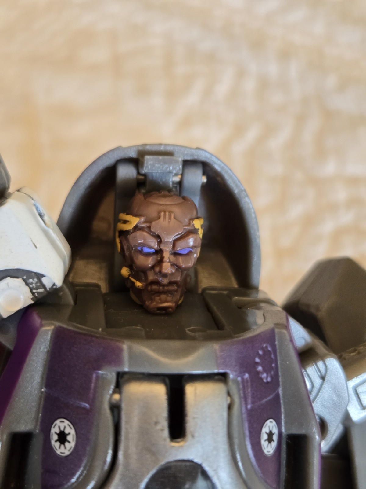 2005 Star Wars Mace Windu Transformer LFL Purple Gray