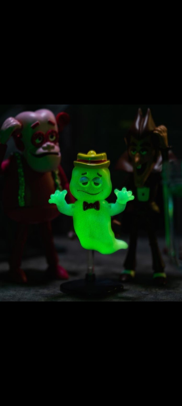 Jada General Mills Scale Boo Berry Glow in the Dark Action Figure Toy 6&Prime;