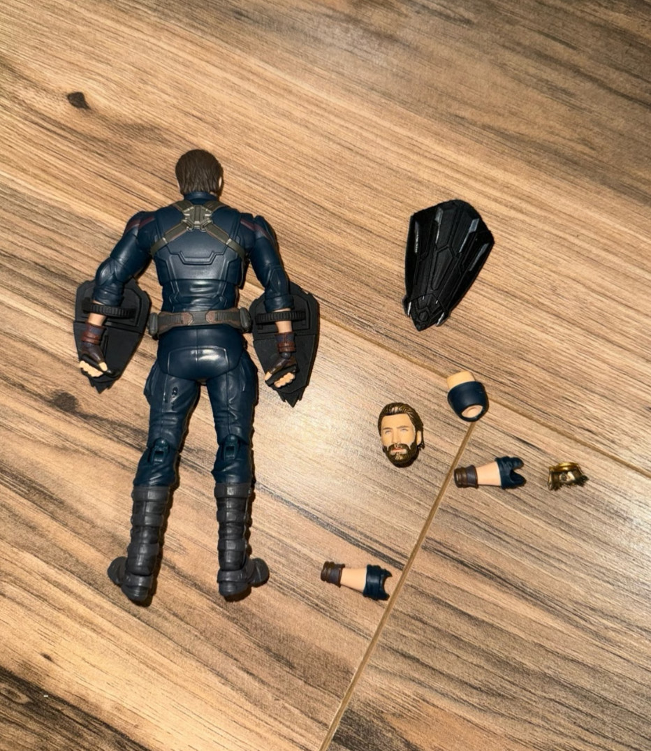 LOT SH Figuarts Infinity War Captain America Manipple Chris Evans Head Shields