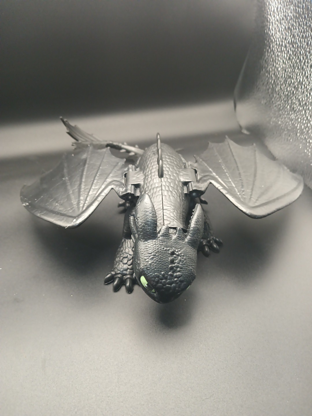 2018 How To Train Your Dragon Toothless Action Figure Dream Works 8” Long